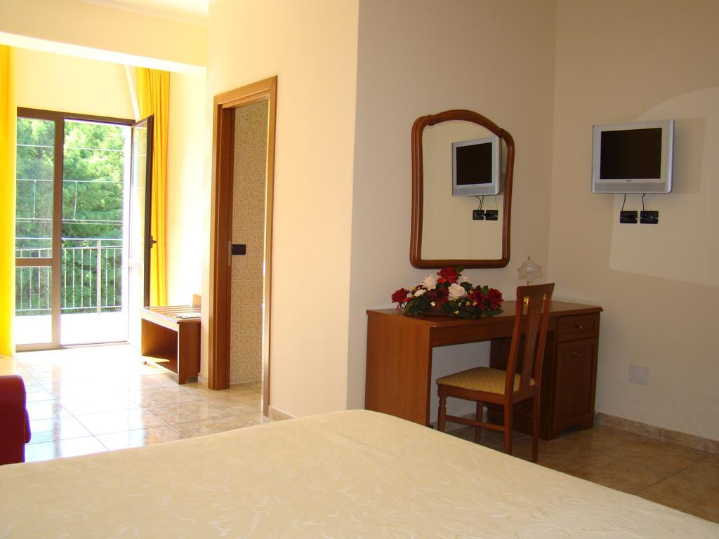 Hotel Ristorante111 Villapiana Zimmer foto